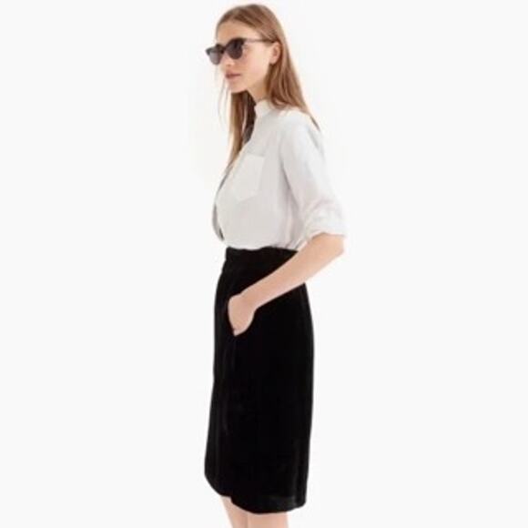 J. Crew Medium Velvet Pull-On Skirt Black - Picture 5 of 10
